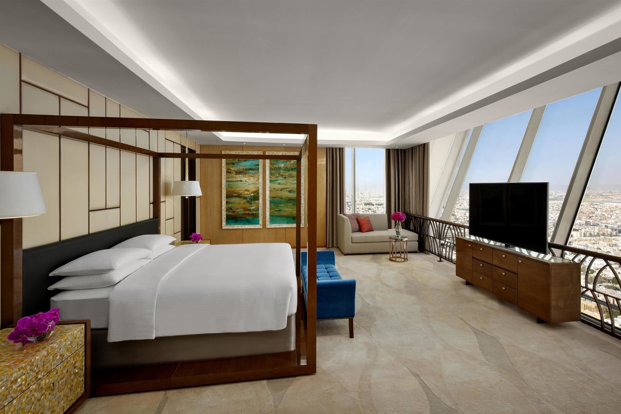 Hyatt Regency Olaya 5* Riyadh
